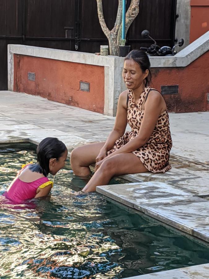 Merpati - Studios Sanur Esterno foto