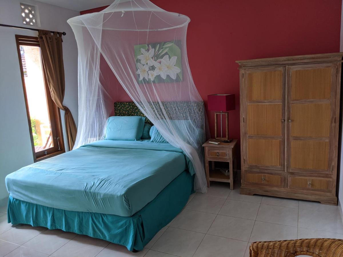 Merpati - Studios Sanur Esterno foto