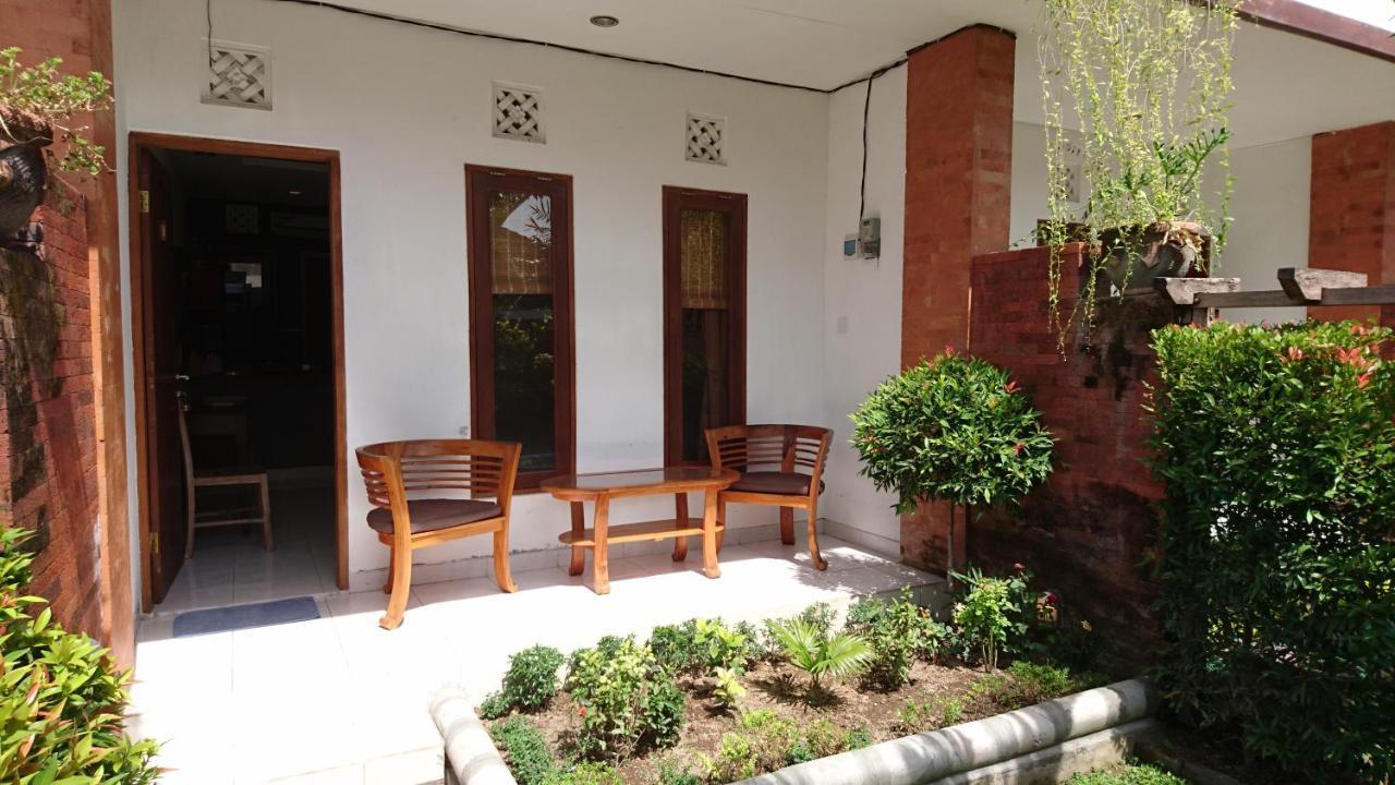 Merpati - Studios Sanur Esterno foto